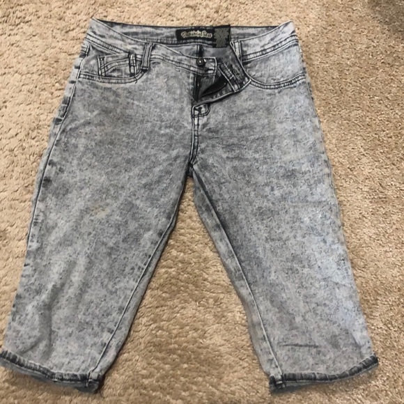 Cropped Denim Jeans - Picture 1 of 2